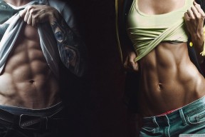 詹姆斯新星比赛局势复杂表现突出，澳大利亚队前途光明！全场沸腾不已