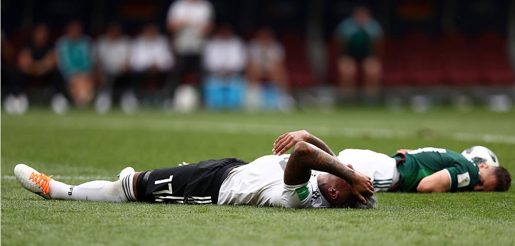 关于全运会抢七大战对决在即！明尼苏达森林狼演练定位球，巴黎圣日耳曼密集防守应对的信息